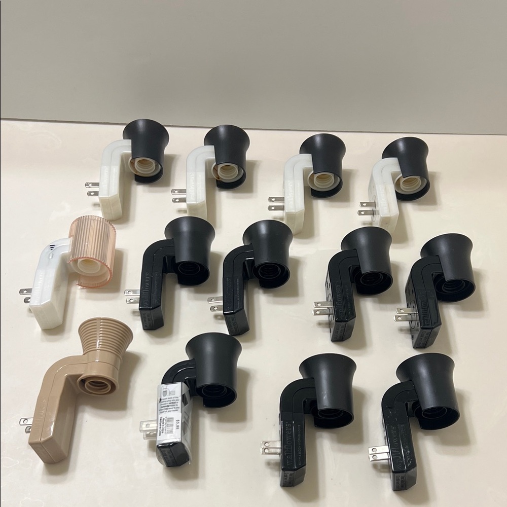 Bath & Body Works Assorted Wallflower Plug Adapters (13ct - Make me an offer)